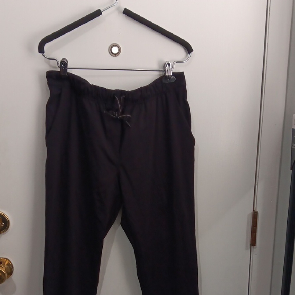 Lululemon Jet Crop Black Pants